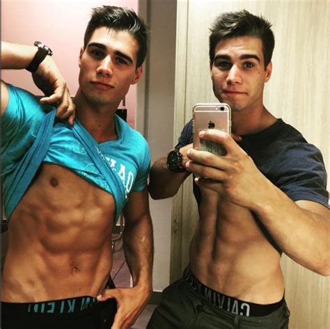 See all premium chicos-gay content on XVIDEOS. . Sexo guey